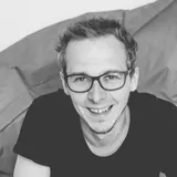 headshot image