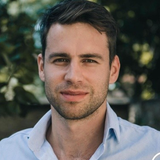 headshot image