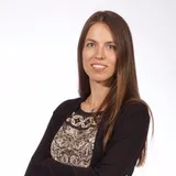 headshot image