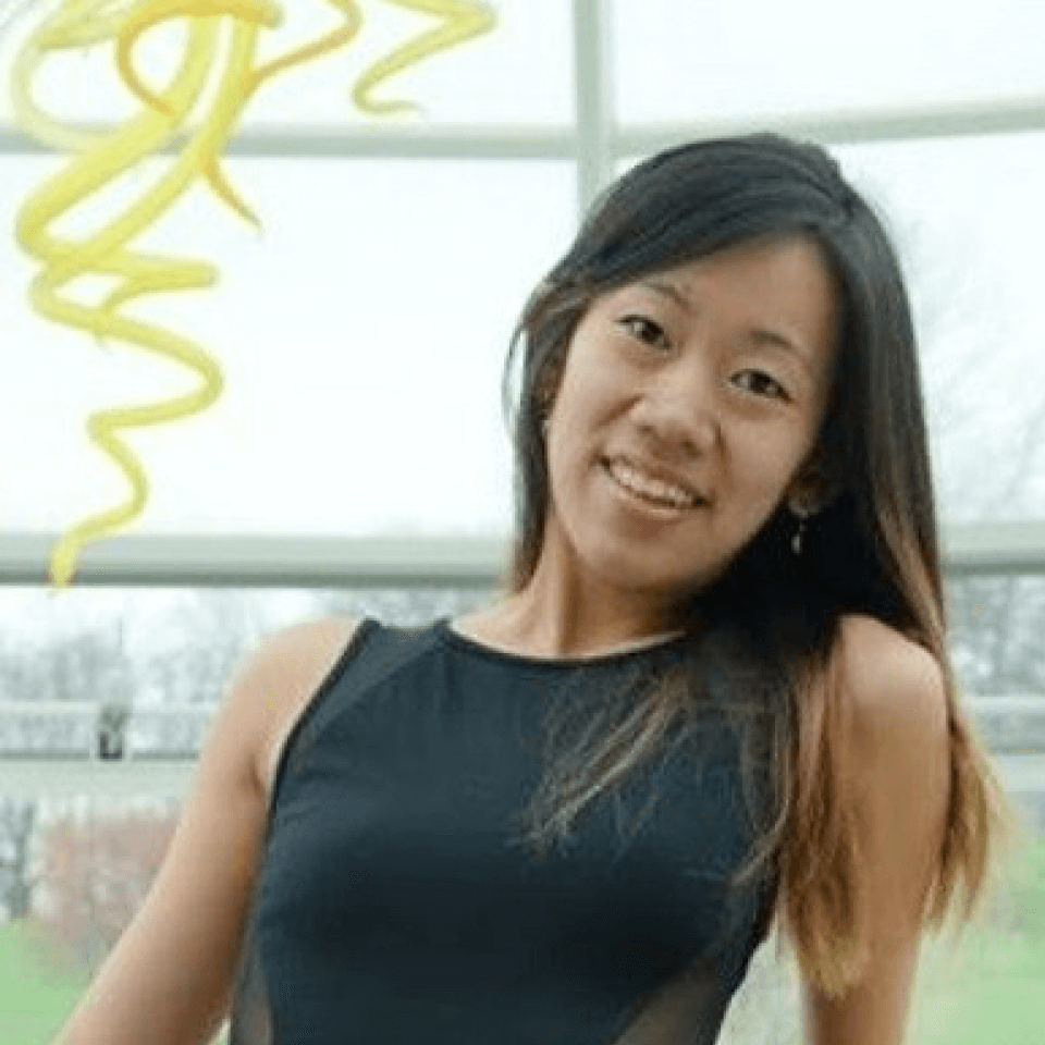 Roslyn Lee